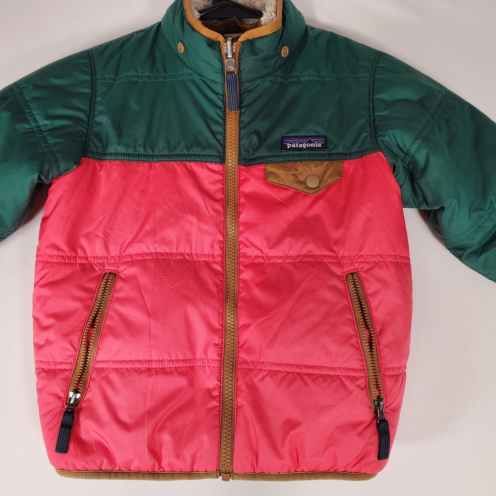 Patagonia Toddler Boys 5T Reversible Tribbles Jacket Green Pink Colorblock - Picture 8 of 9